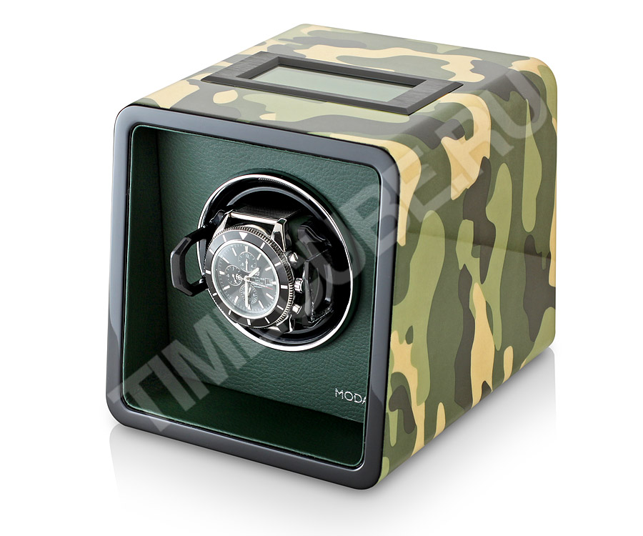 Виндер для 1 часов с окраской под военную тематику. Удобный тачскрин. Работает от сети и батареек